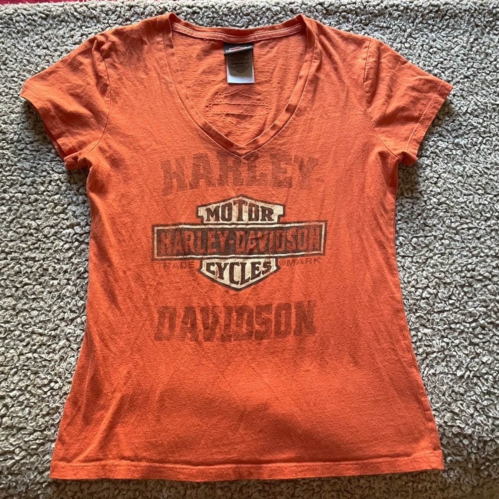 Women’s Harley Davidson shirt